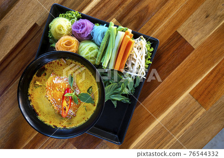 Multicolored rice noodles with crab (Eaten with crab curry sauce) Multicolored rice noodles with crab (Eaten with crab curry sauce) 76544332