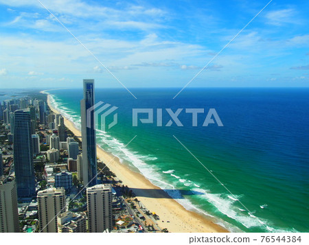Superb view from the Gold Coast SkyPoint Observation Deck 76544384