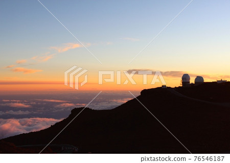 Hawaii, Maui, dusk on the summit of Haleakala Hawaii, Maui, dusk on the summit of Haleakala 76546187