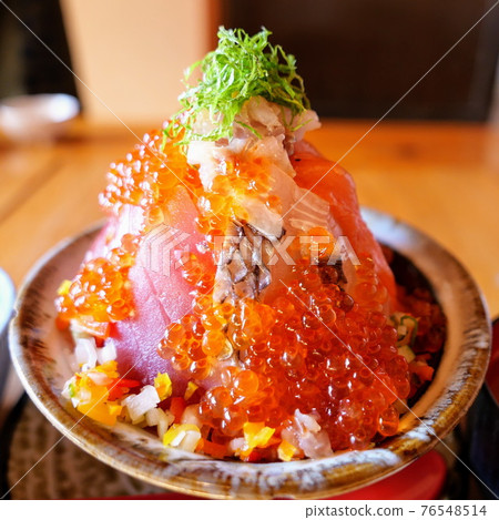 伊豆當地魚的海鮮蓋飯! 伊豆當地魚的海鮮蓋飯! 76548514