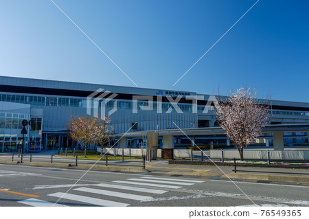 Hokuriku Shinkansen-Kurobe Unazuki Onsen Station 76549365