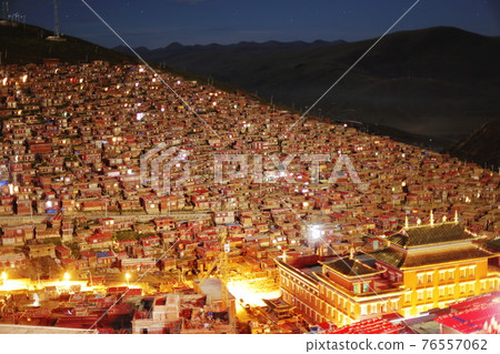Larnunggarpa night view 76557062