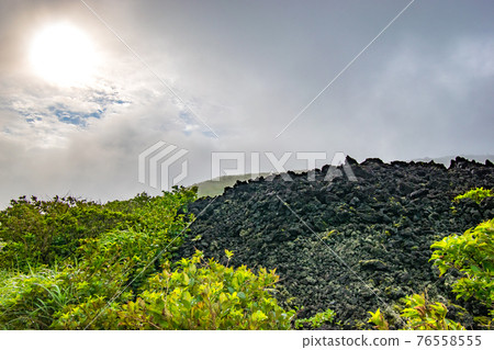 Scenery of lava seen on a trekking course from the top of Mt. Mihara, a volcano on Izu Oshima in Oshima Town, Tokyo Scenery of lava seen on a trekking course from the top of Mt. Mihara, a volcano on Izu Oshima in Oshima Town, Tokyo 76558555