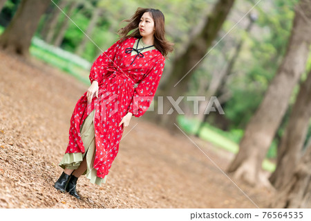 One piece lady One piece lady 76564535