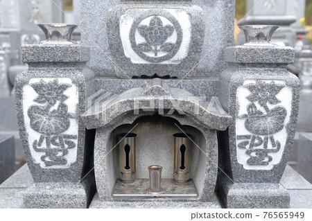 Tombstone of the grave, incense holder and candle holder 76565949