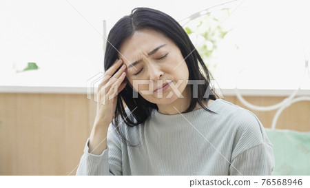 中年婦女身體不好 中年婦女身體不好 76568946