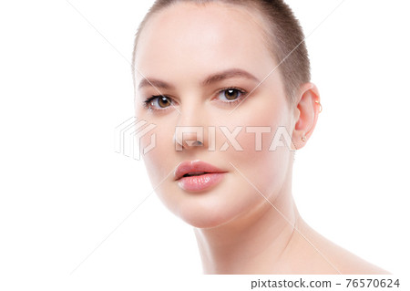 Portrait of a beautiful short-haired woman with perfect glowing skin 76570624