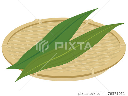Bamboo colander and bamboo leaves Bamboo colander and bamboo leaves 76571951