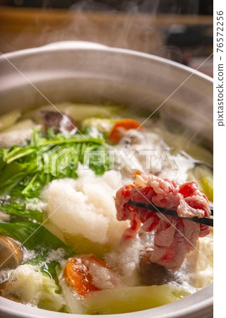 Lamb meat shabu-shabu Lamb meat shabu-shabu 76572256