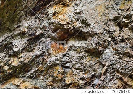 岩石紋路背景,在台灣山上. 岩石紋路背景,在台灣山上. 76576488