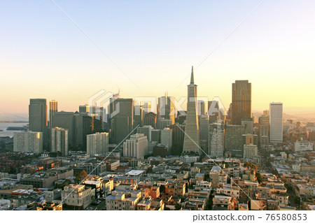 A view of downtown San Francisco at dusk from Coit Tower 76580853