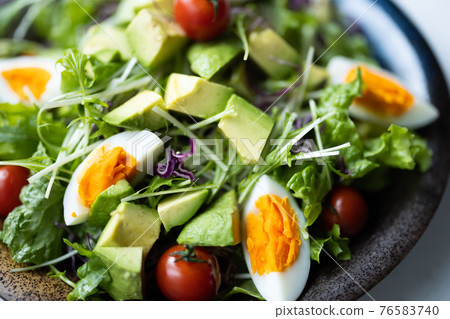 生蔬菜沙拉 76583740