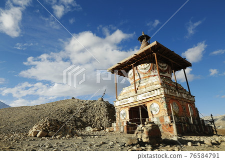 藏讓佛塔 76584791