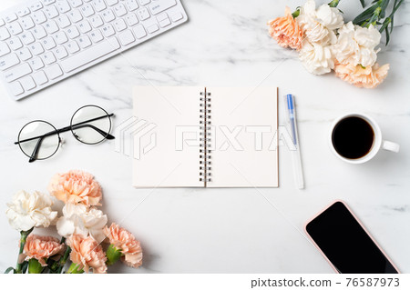 母親節 康乃馨 筆記本 禮物 Mother's Day greeting 母の日 カーネーション 母親節 康乃馨 筆記本 禮物 Mother's Day greeting 母の日 カーネーション 76587973