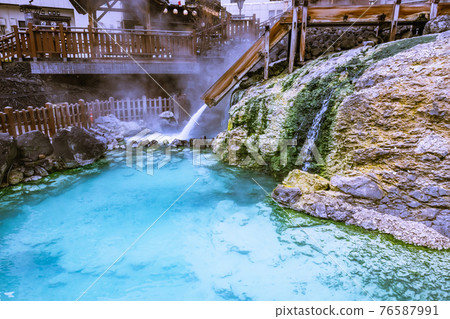 草津溫泉群馬縣湯畑 草津溫泉群馬縣湯畑 76587991