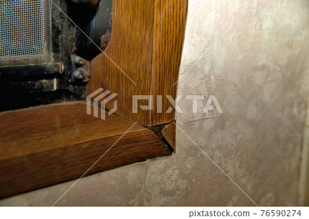 Moisture-floating window frame surface and moldy crosspieces 76590274