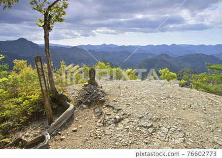 Kumano Kodo Kountori Koshi Hyakumagura (Hongucho, Tanabe City, Wakayama Prefecture) Kumano Kodo Kountori Koshi Hyakumagura (Hongucho, Tanabe City, Wakayama Prefecture) 76602773