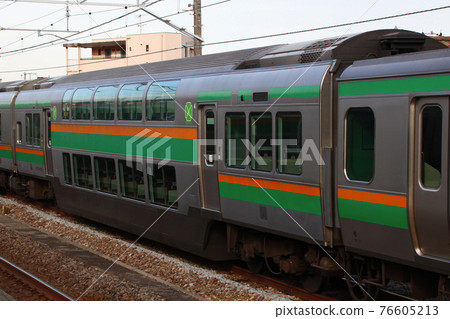 上野東京線E231系列（4號車：綠色車） 76605213