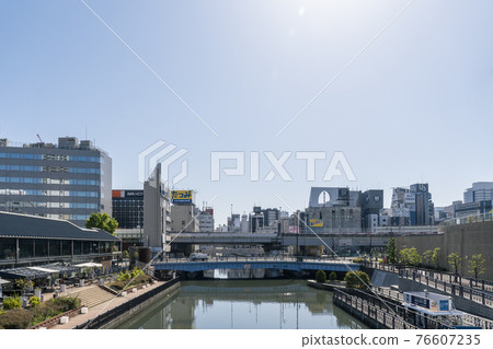 Scenery facing Dotonbori from Ukiba Bridge Early morning [Nishi-ku, Osaka] 76607235