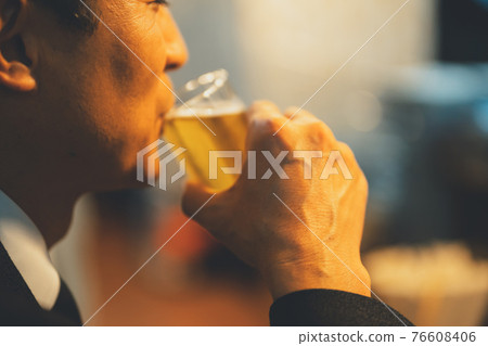 Izakaya Izakaya 76608406