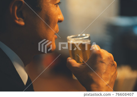 Izakaya Izakaya 76608407