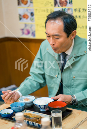 Downtown dining room 76608432