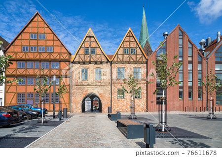 Schlachtermarkt square in Schwerin, Germany Schlachtermarkt square in Schwerin, Germany 76611678