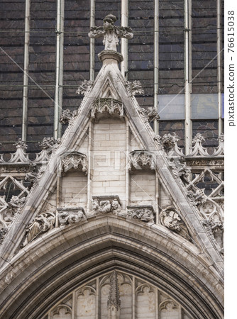 Cathedral of St. Michael and Gudule in cloudy weather 76615038