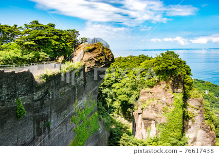 Scenery of Tokyo Bay side seen from Kyonan Observatory in Kyonan Town, Awa District, Chiba Prefecture Scenery of Tokyo Bay side seen from Kyonan Observatory in Kyonan Town, Awa District, Chiba Prefecture 76617438
