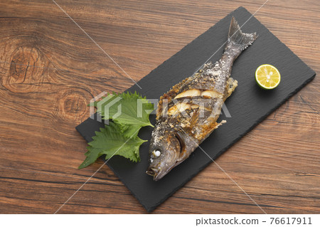 This is good! Grilled grunt table image 76617911