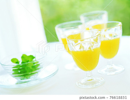 橙汁和薄荷 橙汁和薄荷 76618831