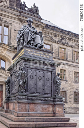 The statue of the first King of Saxony, Frederick Augustus I 76620168