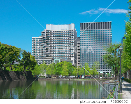 [Tokyo, April 2021] Marunouchi cityscape 76630602