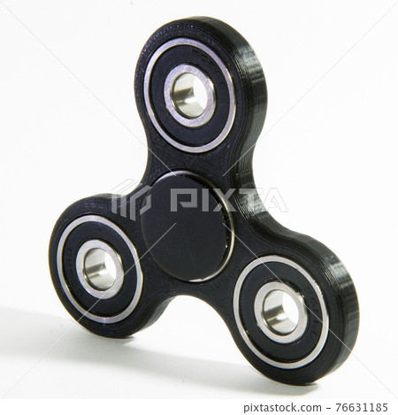Fidget spinner to relax, relieve stress, play Fidget spinner to relax, relieve stress, play 76631185
