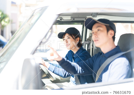 Staff driving a truck 76631670