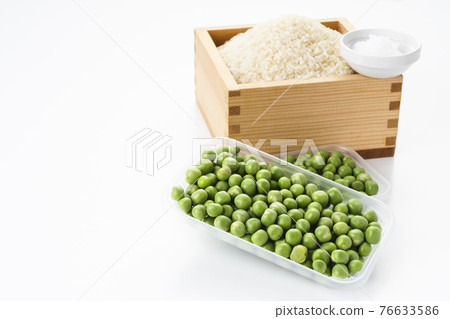 Image of ingredients for bean rice Image of ingredients for bean rice 76633586