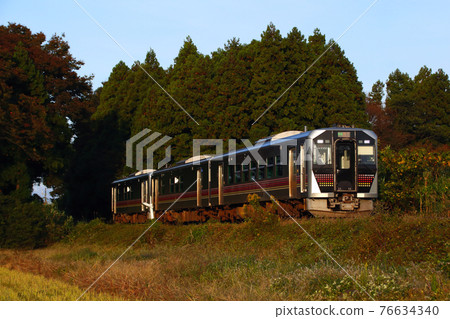 盤越齋線 GV-E400(會津若松⇔新津) 盤越齋線 GV-E400(會津若松⇔新津) 76634340