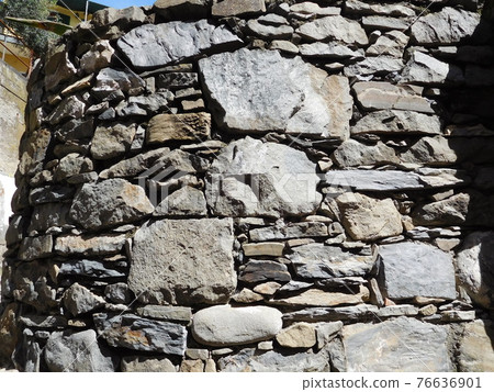 Manarola masonry in Cinque Terre, Italy 76636901