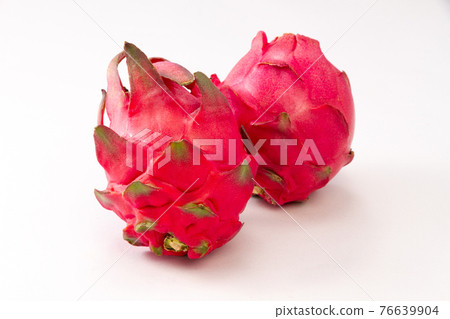 2 dragon fruits 2 dragon fruits 76639904