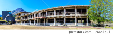Former Onokiba Elementary School Damaged School Building Historical Record Panorama [Minamishimabara City, Nagasaki Prefecture] 76641391