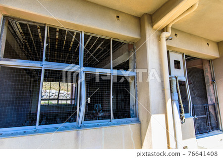 舊小野木葉小學損毀校舍歷史記錄[長崎縣南島原市] 76641408