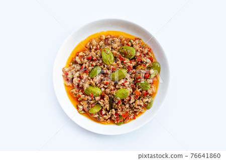 Stir fried chicken with stink beans and shrimp paste Stir fried chicken with stink beans and shrimp paste 76641860