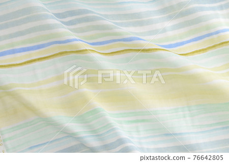Cloth 76642805