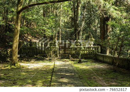 Koriyama Castle Ruins, Ruins of Toharuji Temple, Akitakata City, Hiroshima Prefecture 76652817