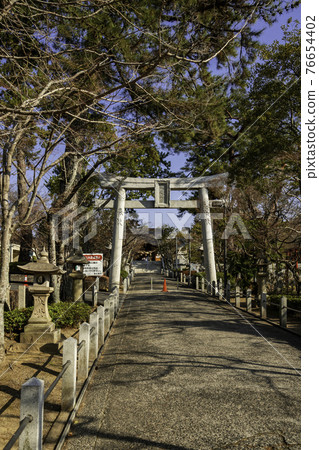 廣島縣東廣島市御劍神社鳥居 廣島縣東廣島市御劍神社鳥居 76654402