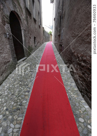 ITALY PIEMONT LAGO MAGGIORE 76660933
