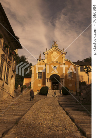 ITALY PIEMONT ORTA LAKE 76660984