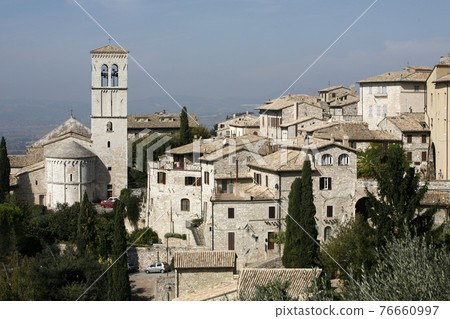 ITALY ASSISI 76660997