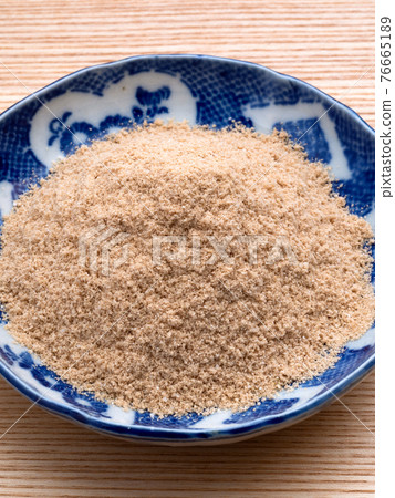 Roasted bran Roasted bran 76665189