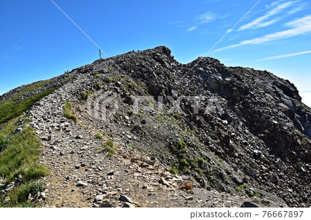 The road leading to the summit of Mt. Korenge and Mt. Korenge 76667897